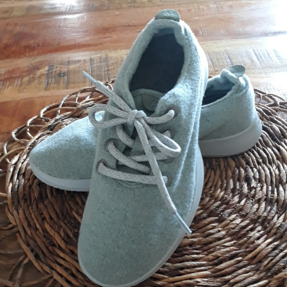 Allbirds wool runners sneakers